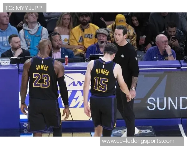 三连败再添伤痛里夫斯受伤詹姆斯沉默雷迪克痛批球队缺乏斗志